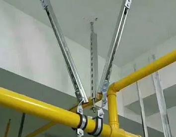 闸阀支撑架的质量要求。价格决定了罗山抗震支撑框架的质量。